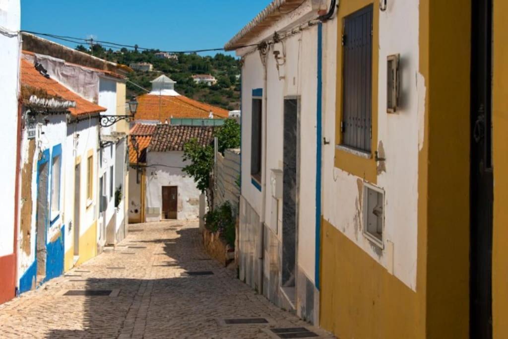 Villa Stylish Town House In Silves Esterno foto